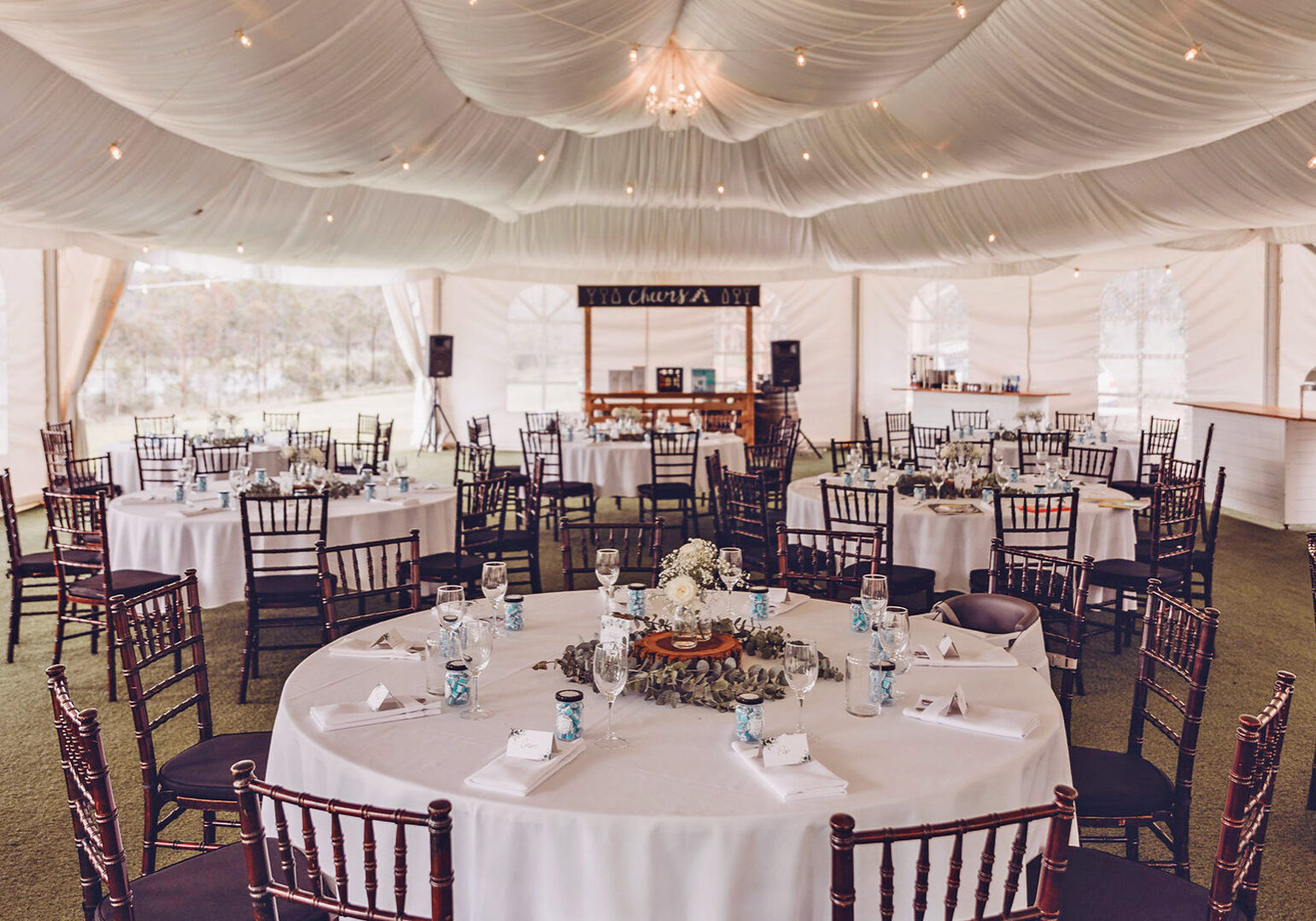 Marquee Round Tables_W1920